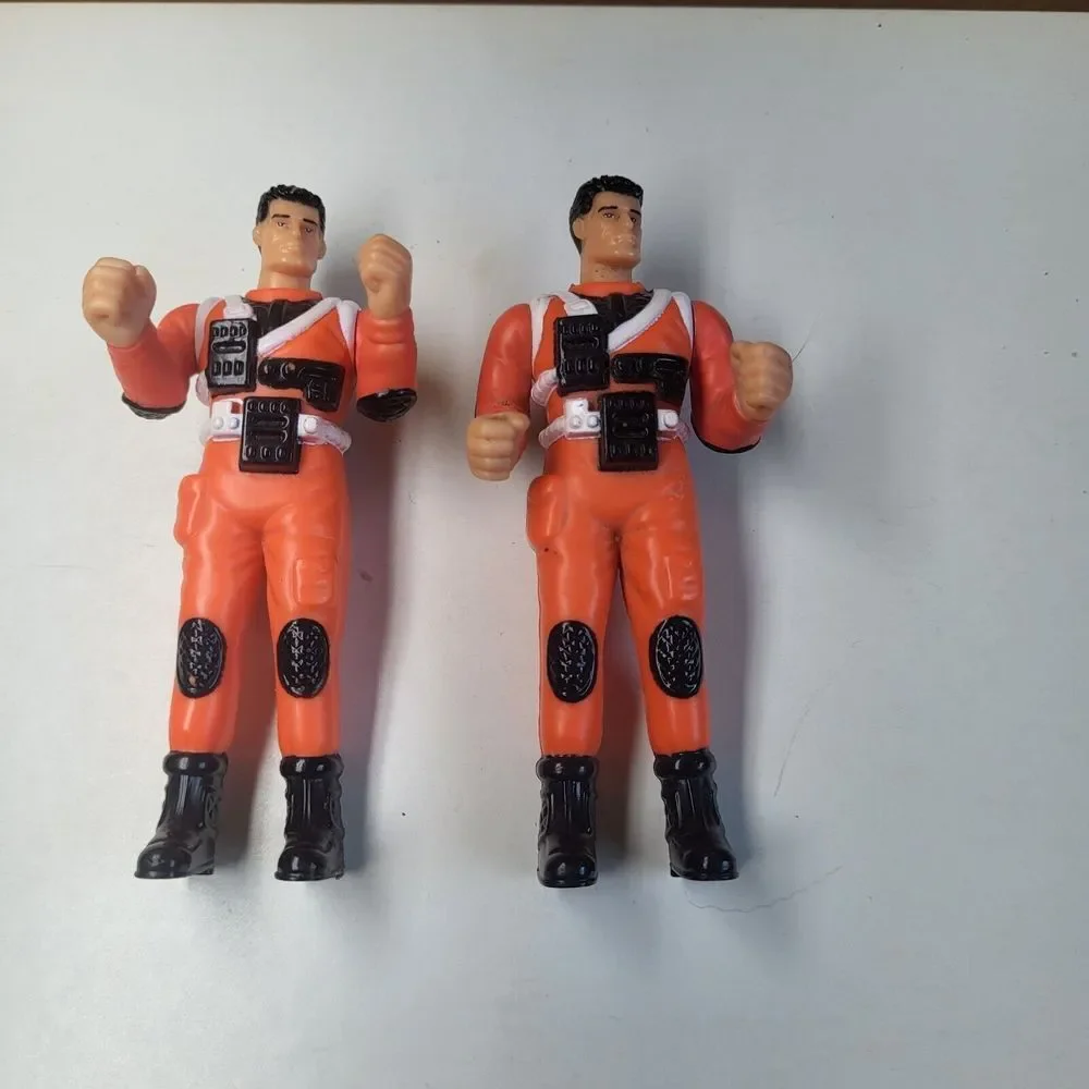 Lot Of 5 Vintage Action Figures 89 Jetsons 01 G.I. Joe 05 Narnia‎ Mighty World
